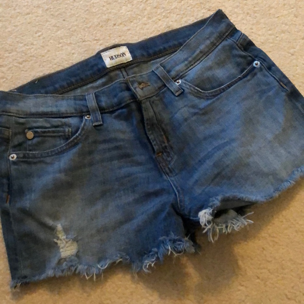 Hudson jeans shorts. Like new. Sz 26